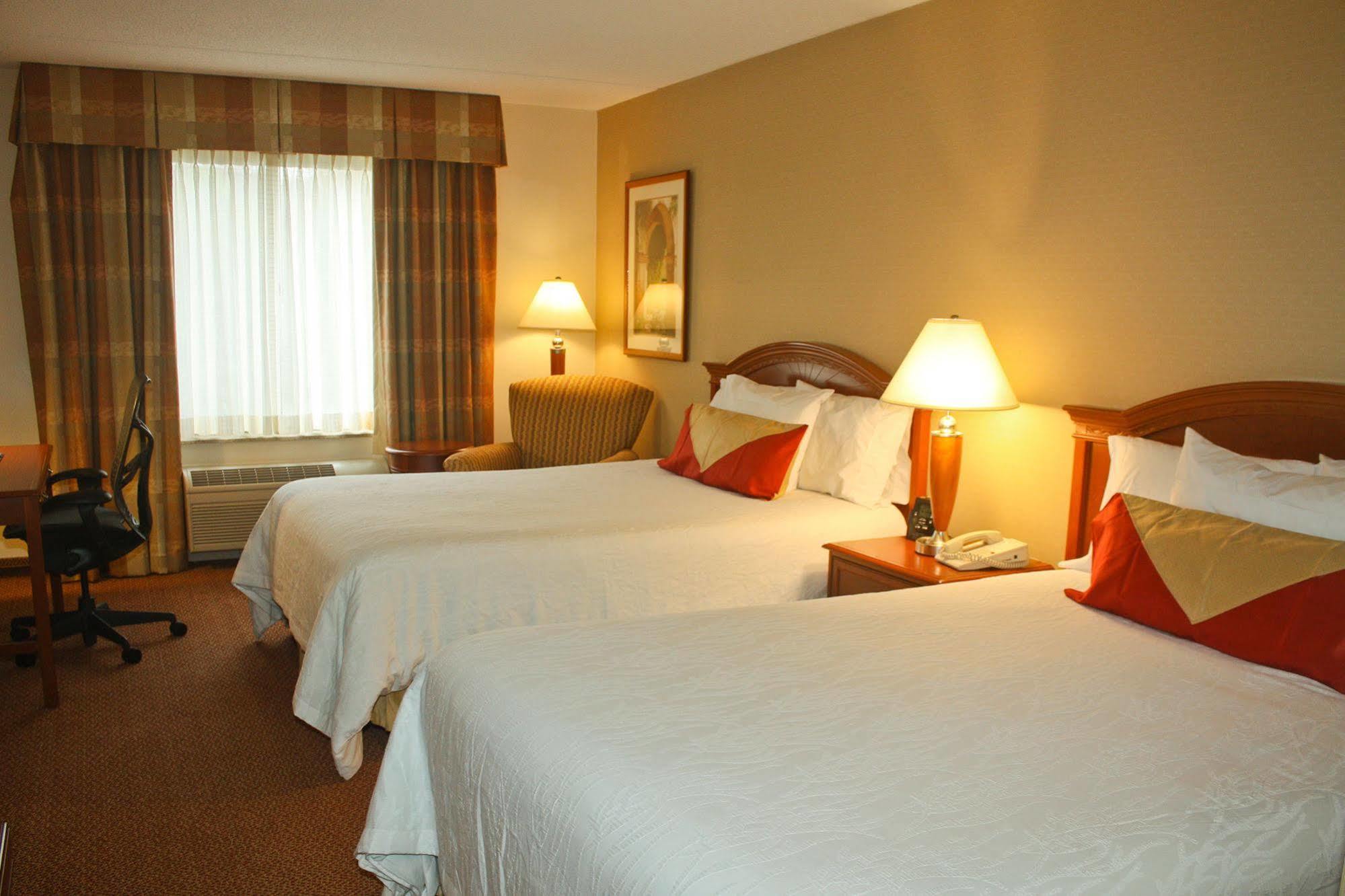 Hilton Garden Inn Fishkill Eksteriør billede